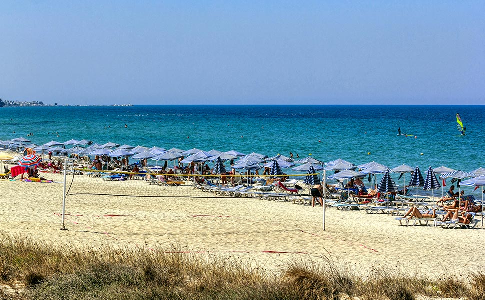 Οργανωμένη παραλία στο Μαστιχάρι