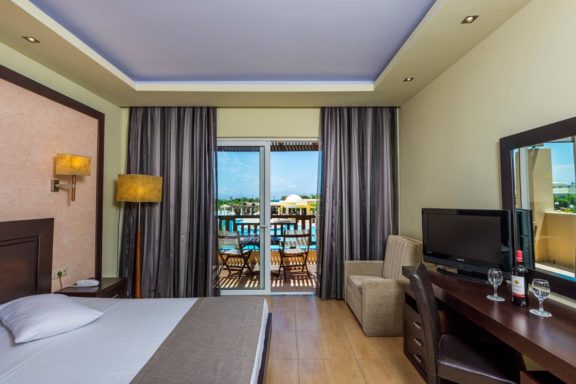 Double Room with Pool View