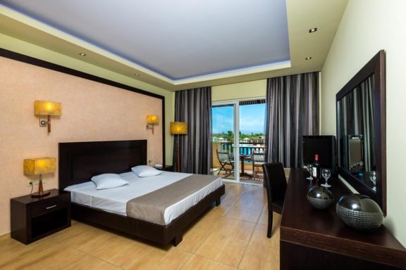 Double Room with Pool View