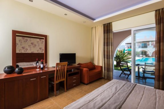 Double Room with Pool View