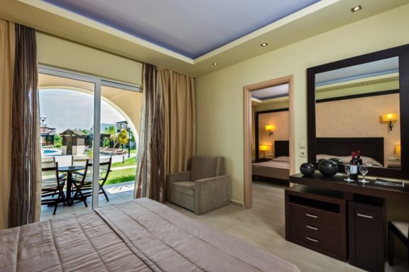 Family Room 2 Bedrooms with Pool View