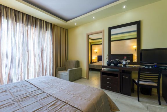Family Room 2 Bedrooms - Gaia Palace Hotel