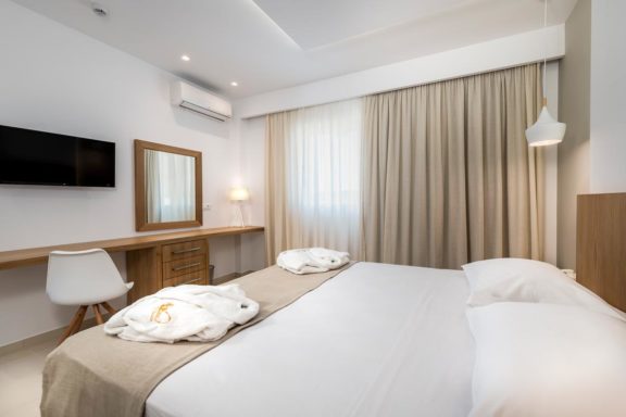 Gaia Palace Hotel, Suite room