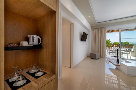 Gaia Palace Hotel, Suite room